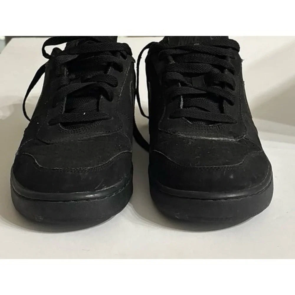 Nike Court Borough Low (size 8) Tripple Black Color Way (2016)